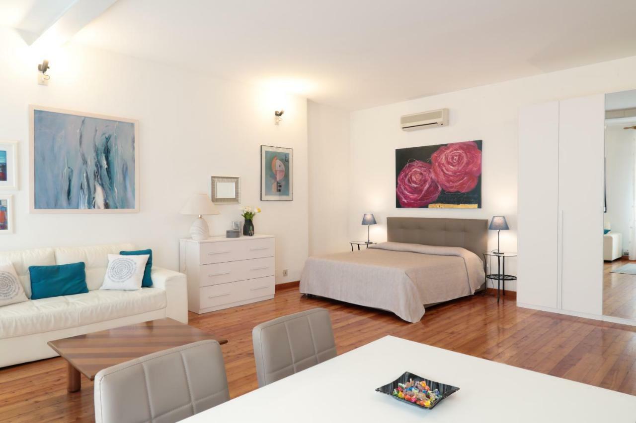 Padovaresidence Apartments - Tra Piazza Delle Erbe E Il Duomo Bagian luar foto